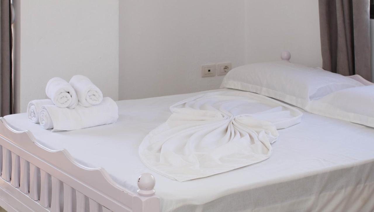 Bora Rooms Himara Kültér fotó