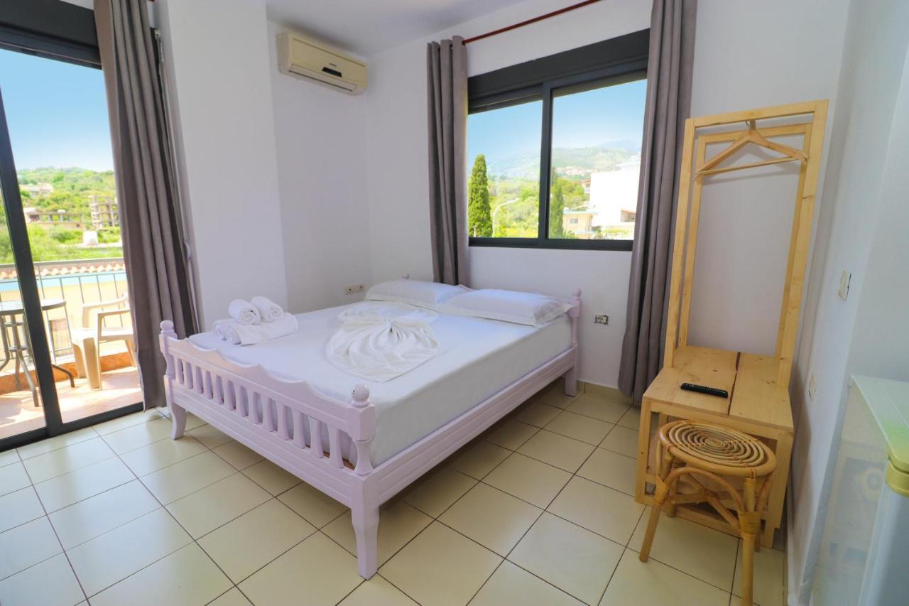 Bora Rooms Himara Kültér fotó