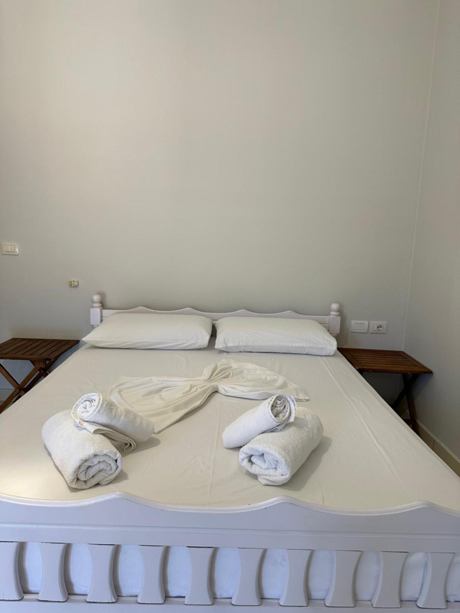Bora Rooms Himara Kültér fotó
