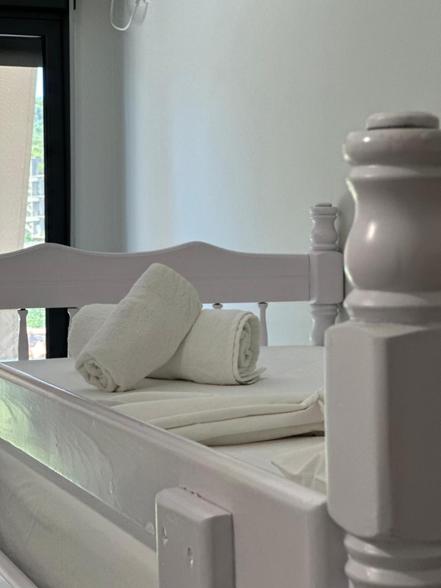 Bora Rooms Himara Kültér fotó