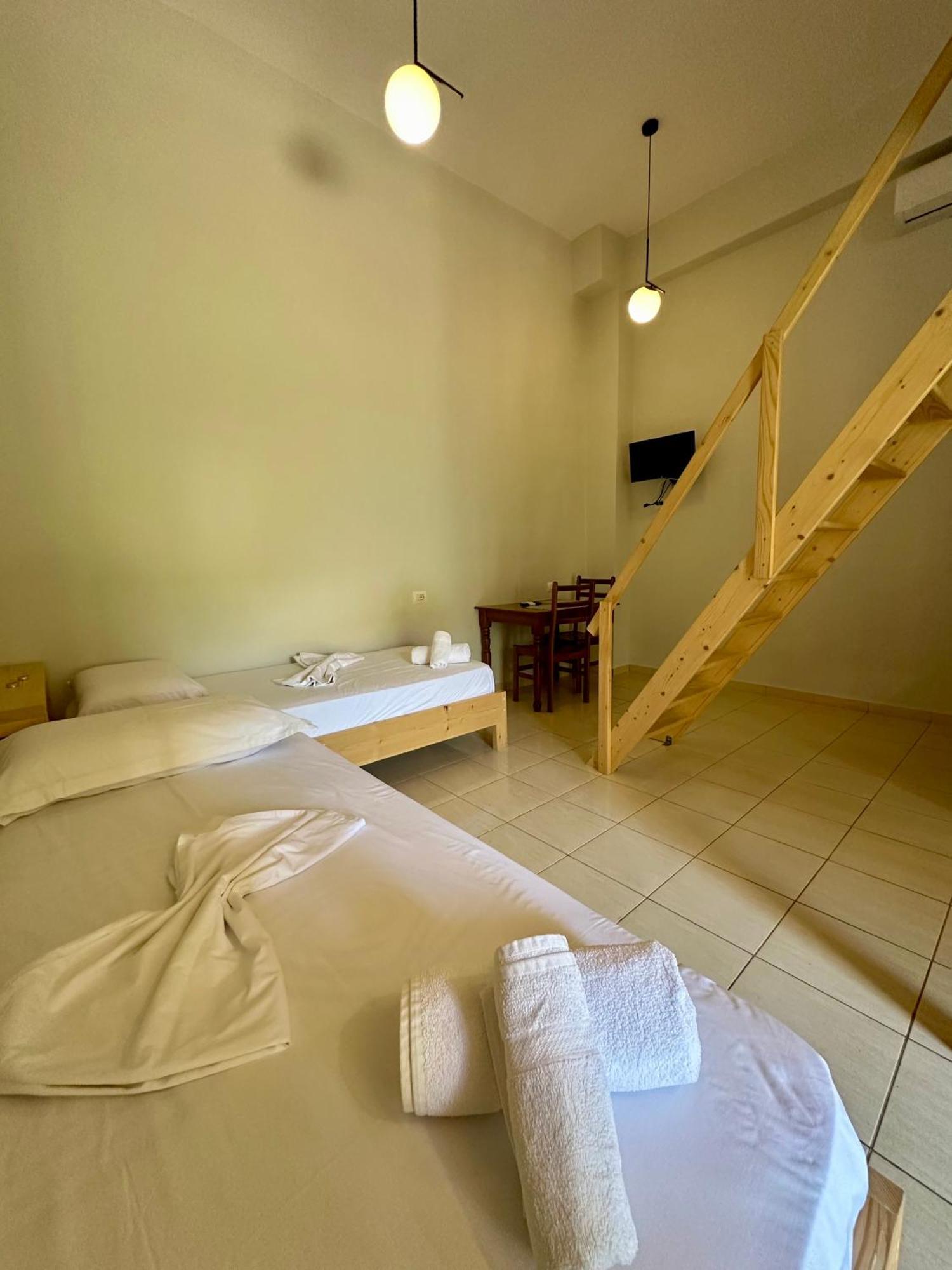 Bora Rooms Himara Kültér fotó