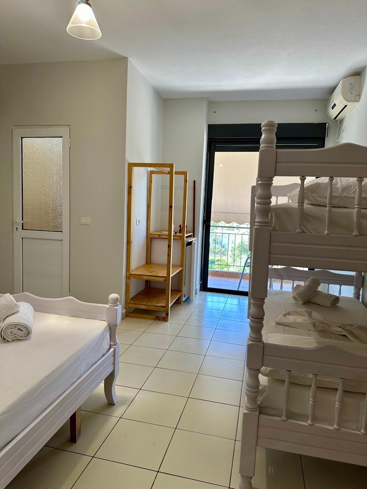 Bora Rooms Himara Kültér fotó